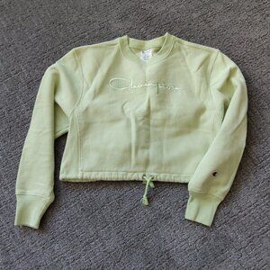 Baby green Champion cropped sweater
